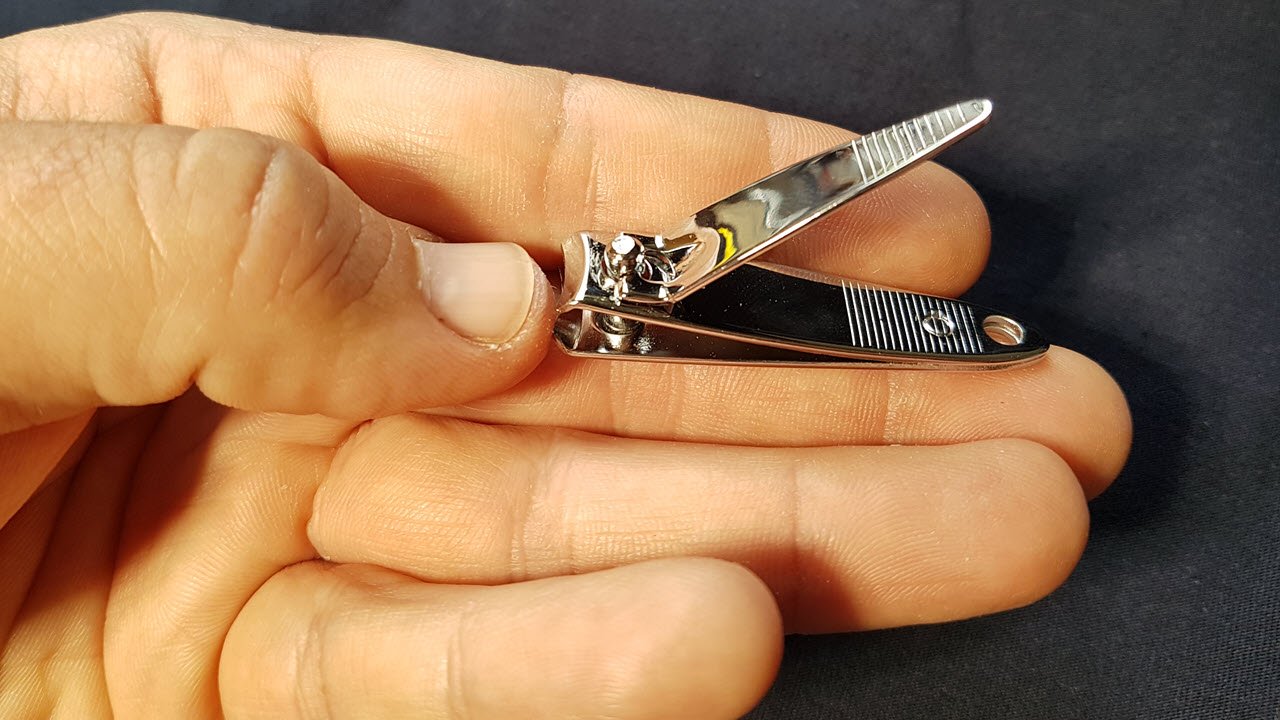 Nagelknipser für Fingernagel Pflege